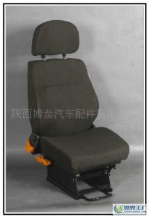 供应厂家促销驾驶员农机车座椅，汽摩配件市场迎来新机遇